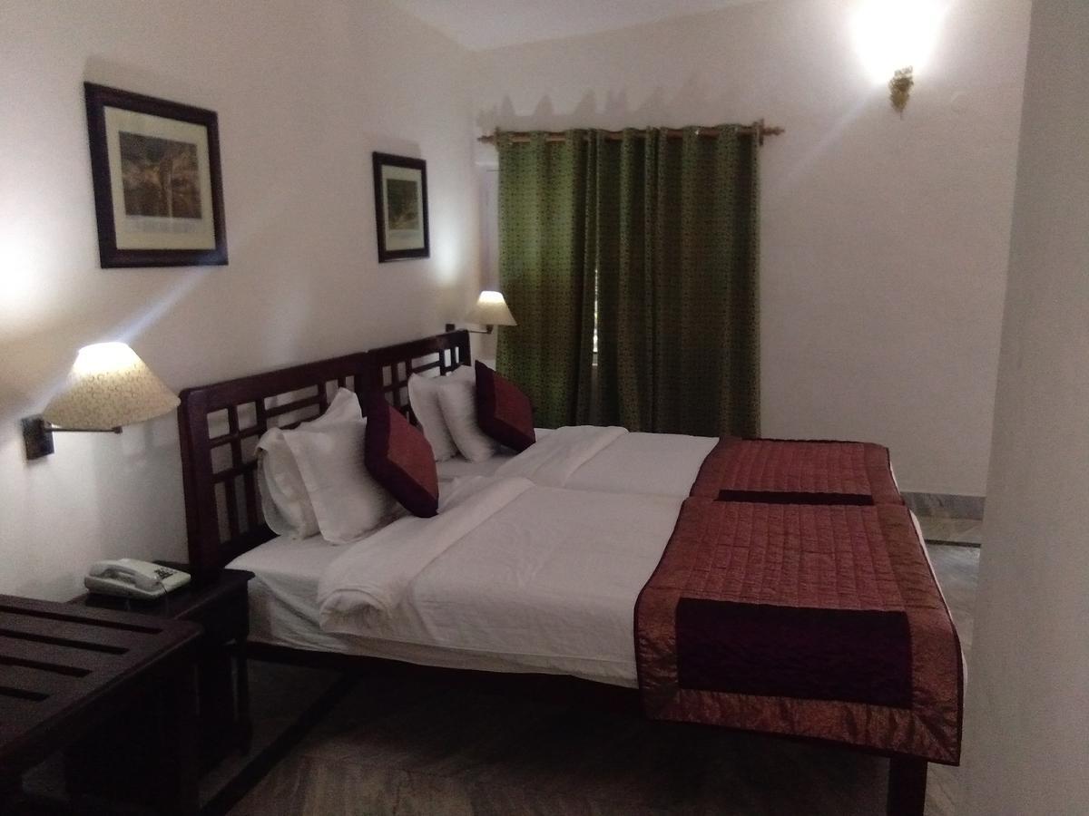 Tiger'S Den Resort Bandhavgarh National Park Quarto foto